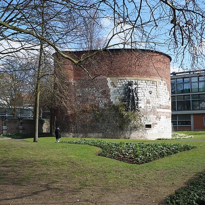 Photo de La Noble Tour de Lille