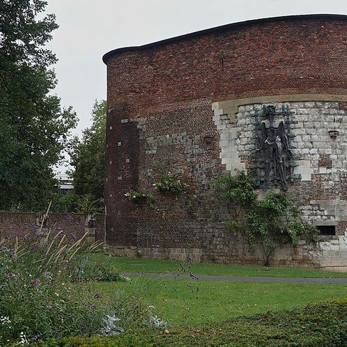Photo de La Noble Tour de Lille