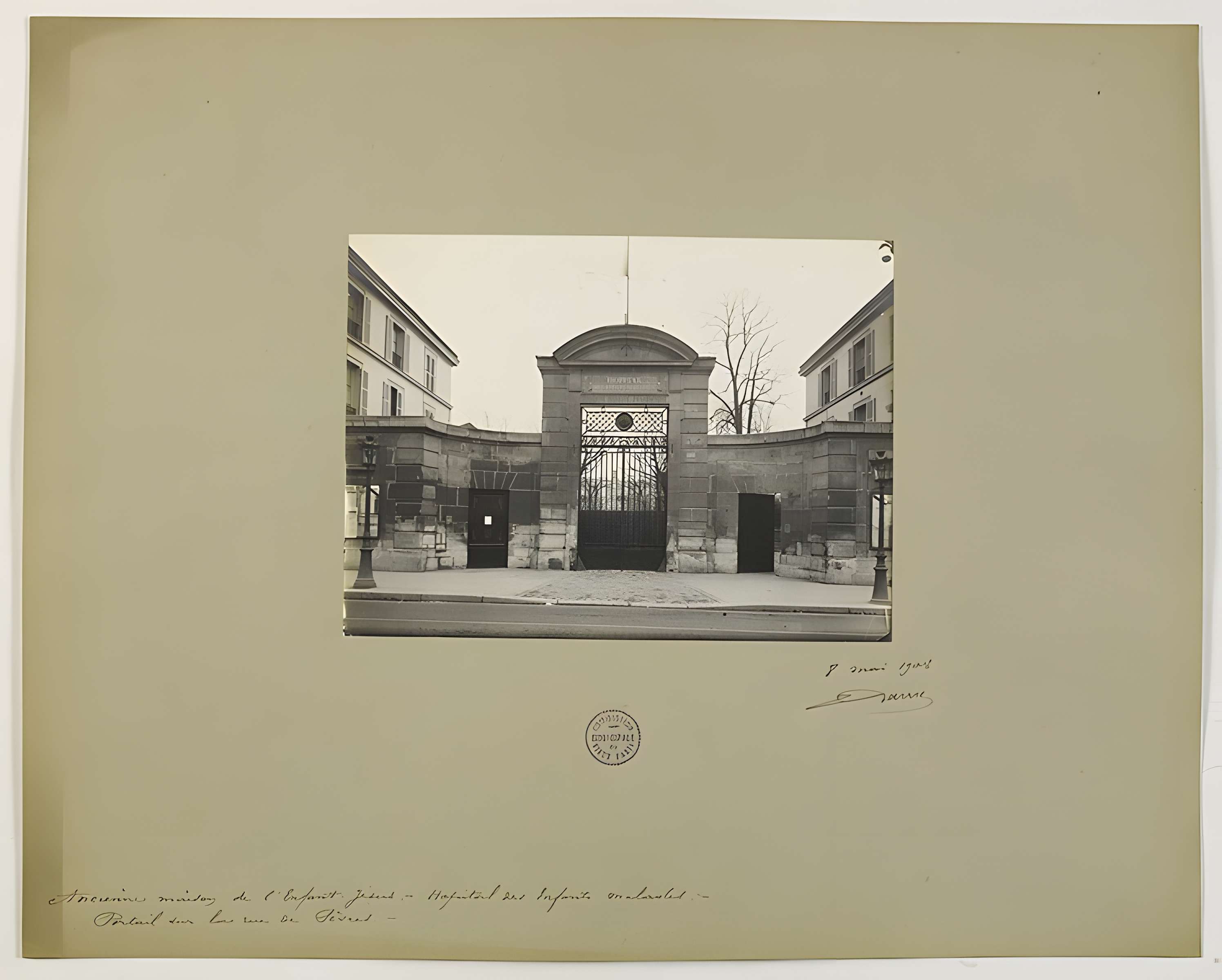 Hôpital Necker - Enfants malades