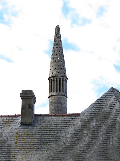 Photo de Lanterne des morts de Bayeux