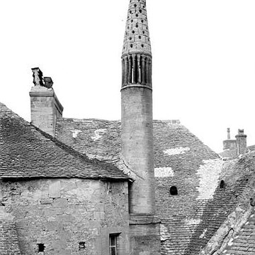 Lanterne des morts de Bayeux
