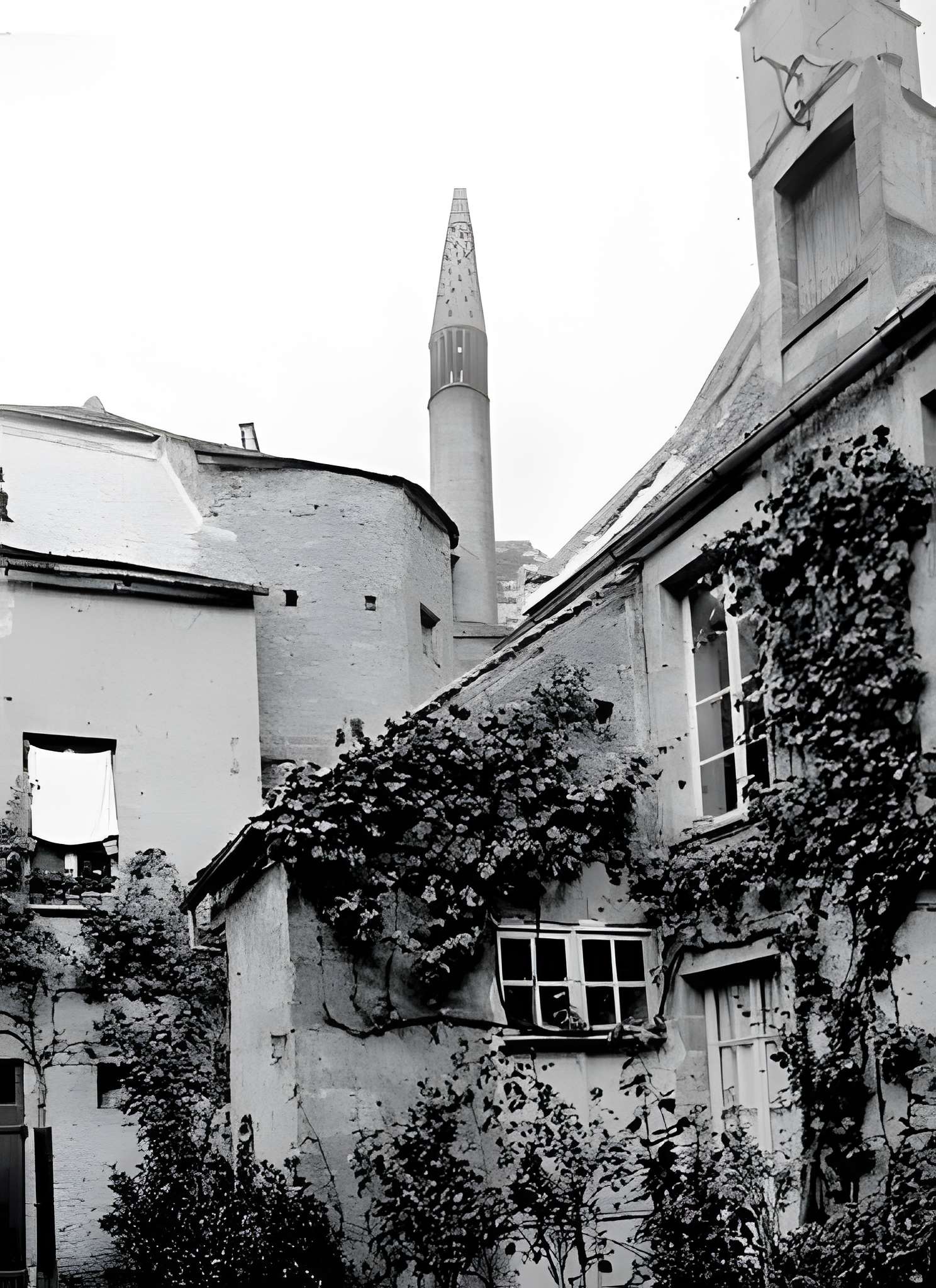 Lanterne des morts de Bayeux