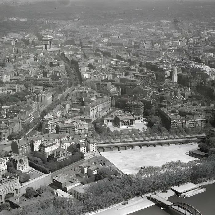 Photo de Chiesa di San Pietro di Chaillot