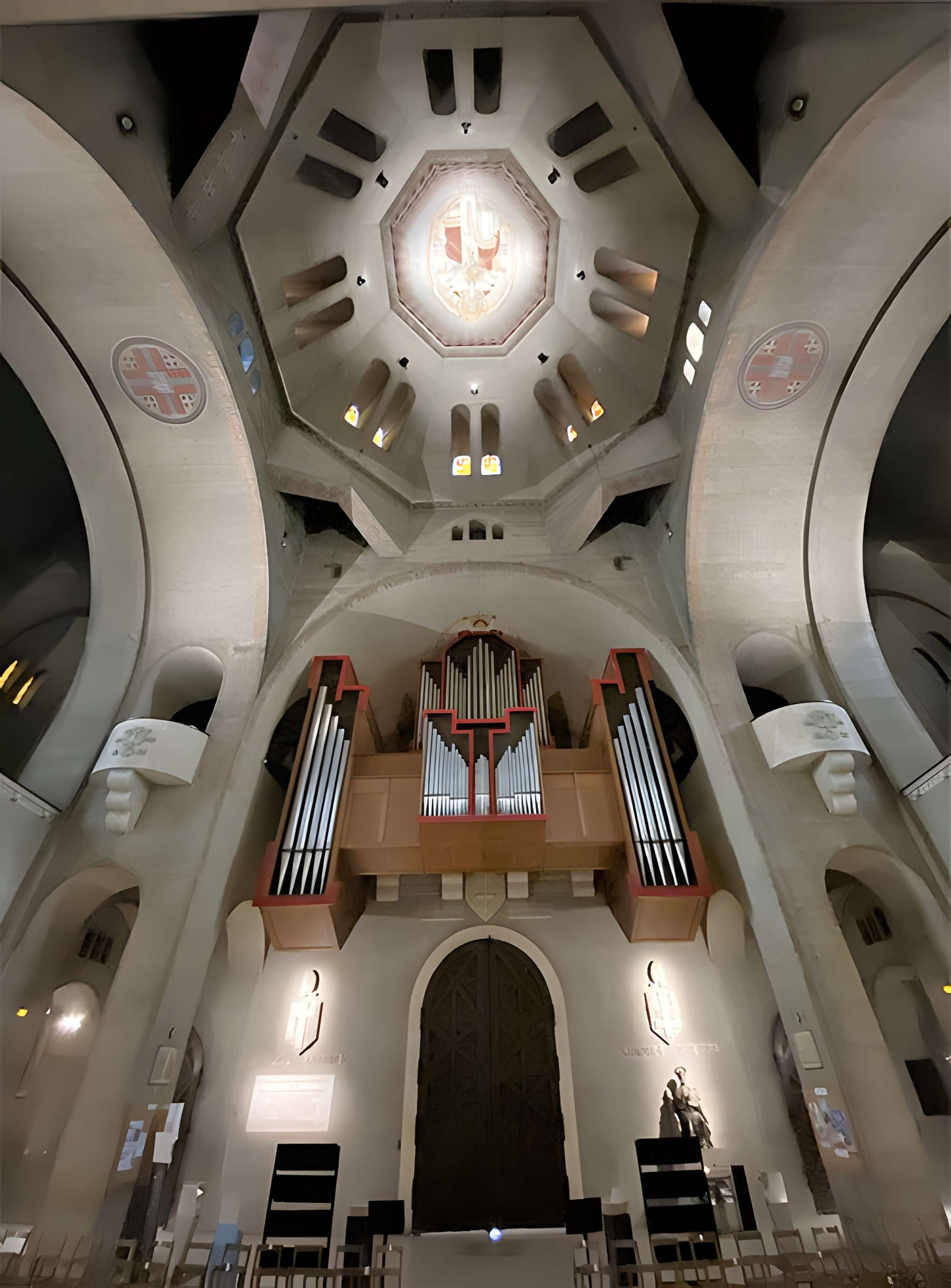 Eglise Saint-Pierre de Chaillot