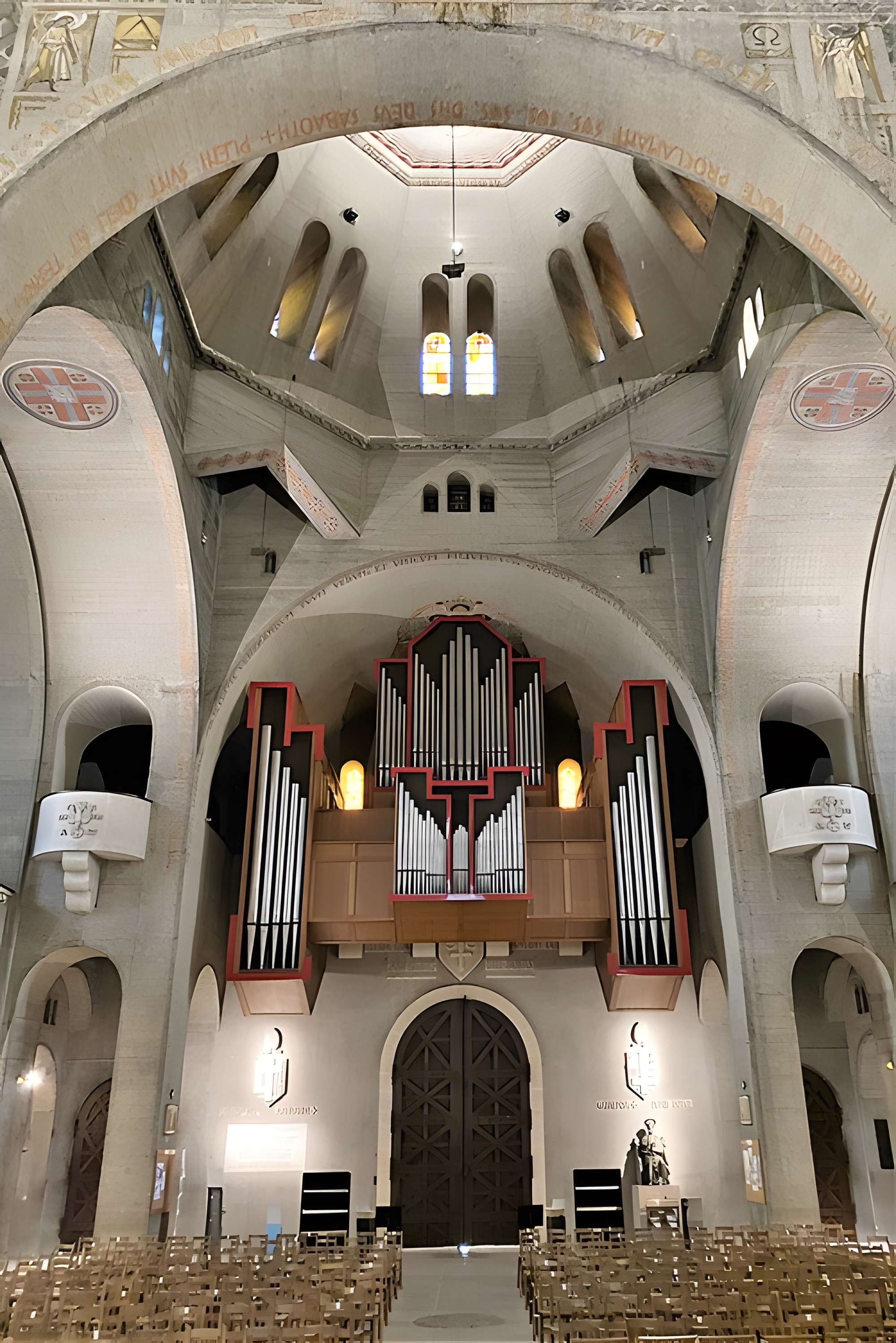 Eglise Saint-Pierre de Chaillot