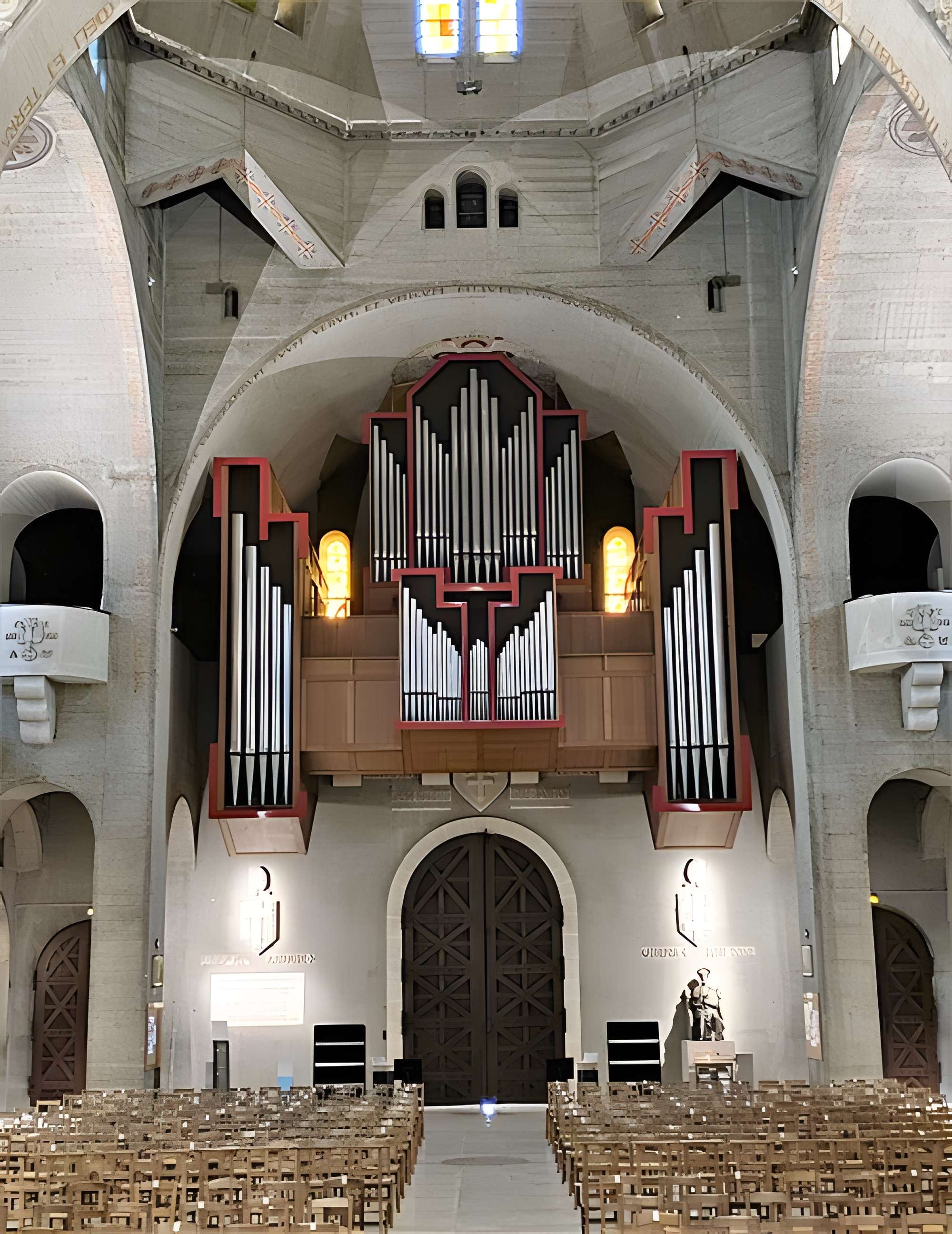 Eglise Saint-Pierre de Chaillot