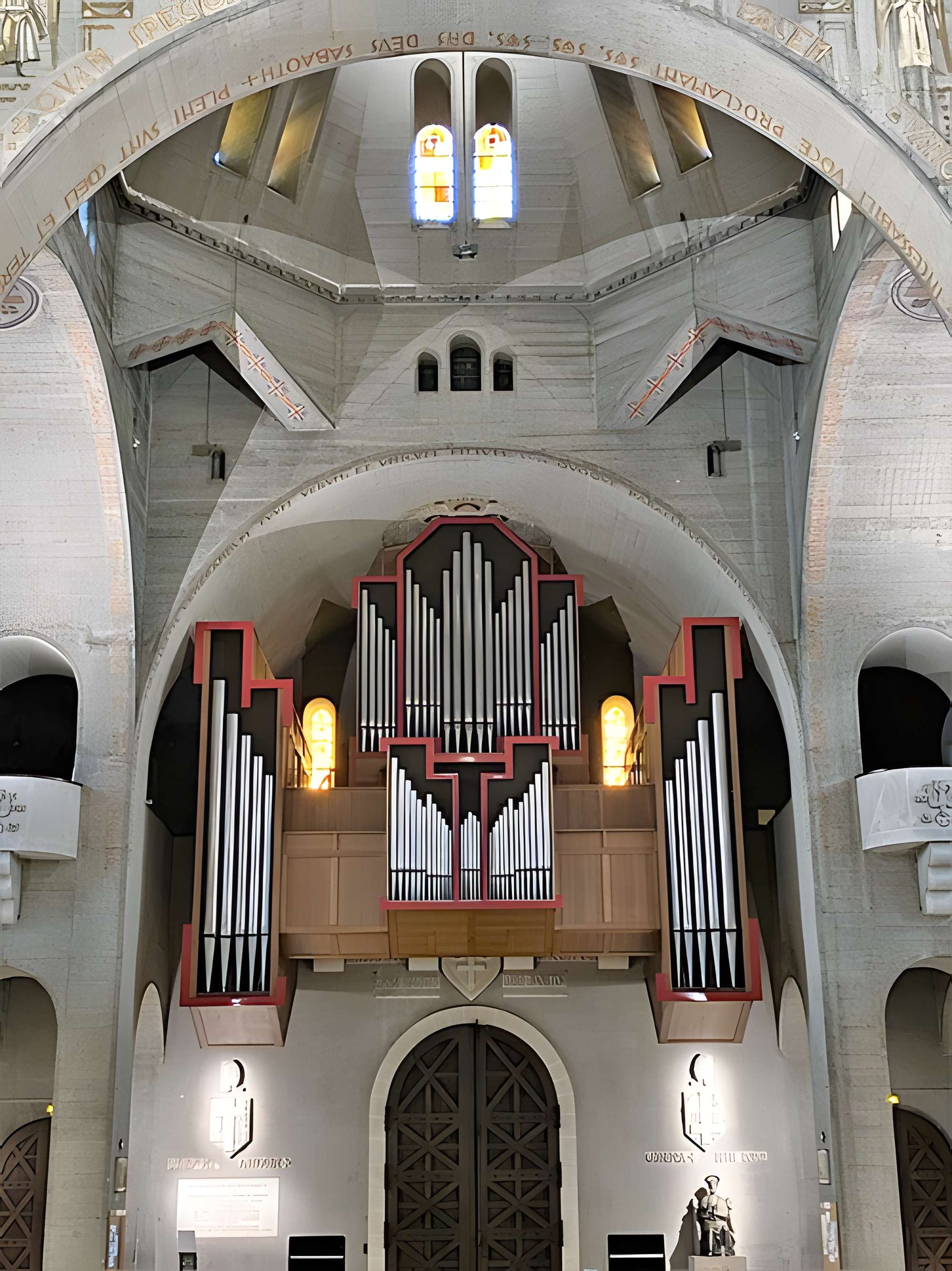 Eglise Saint-Pierre de Chaillot
