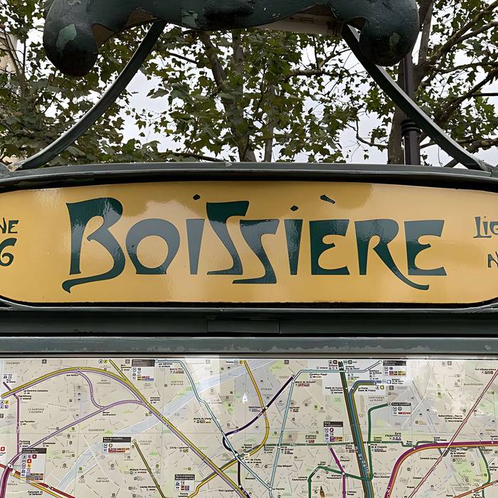 Photo de Metropolitan, stazione di Boissière