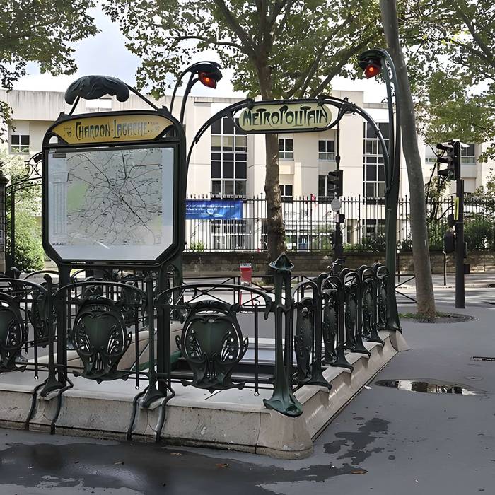 Photo de Metropolitan, stazione di Boissière