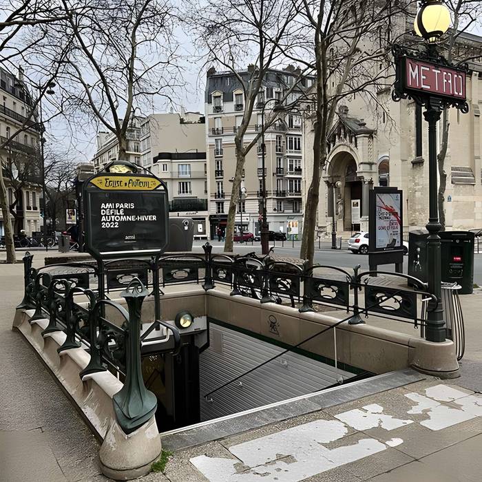 Photo de Metropolitan, stazione di Boissière