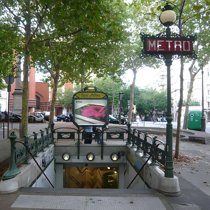 Photo de Metropolitan, stazione di Boissière