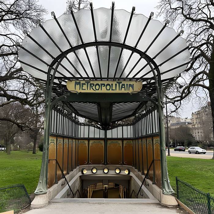 Photo de Metropolitan, stazione di Boissière