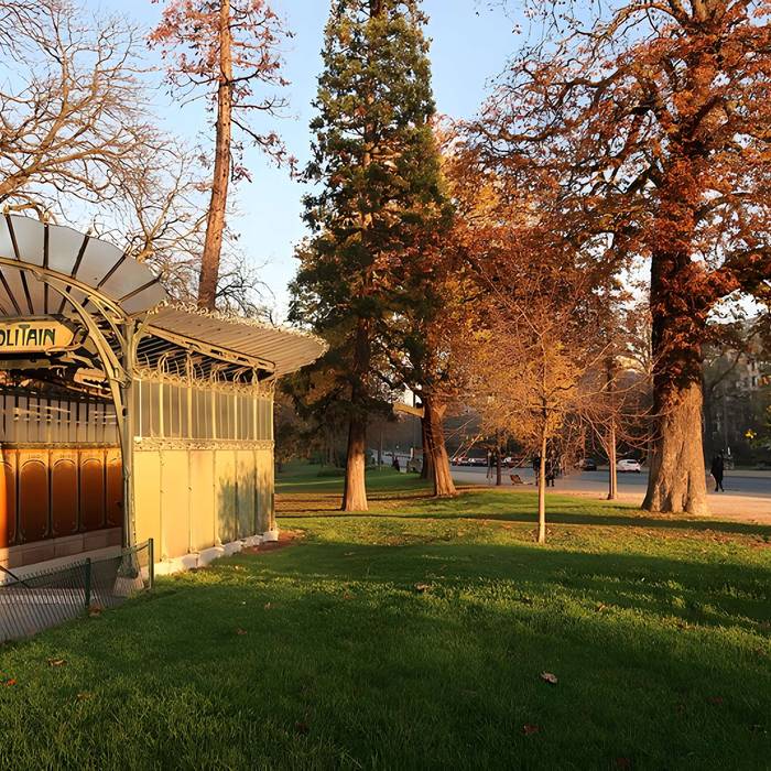 Photo de Metropolitan, stazione di Boissière