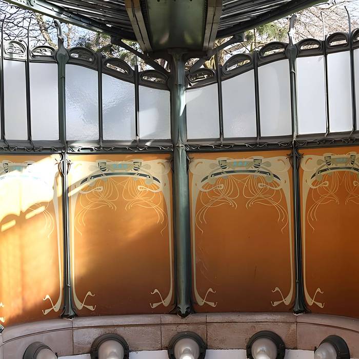 Photo de Metropolitan, stazione di Boissière