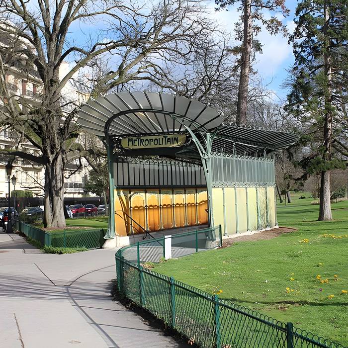 Photo de Metropolitan, stazione di Boissière