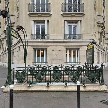 Métropolitain, station Boissière