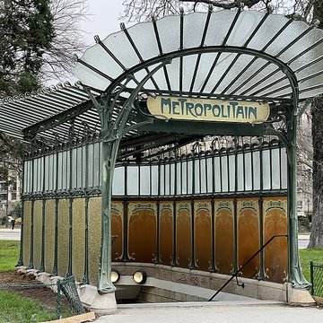 Métropolitain, station Boissière