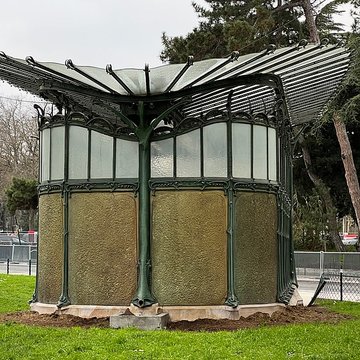 Métropolitain, station Boissière