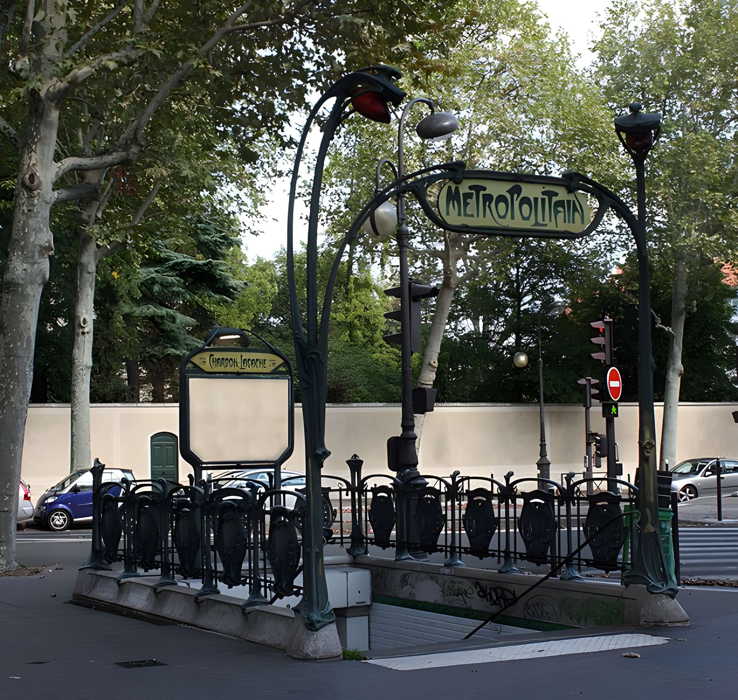 Métropolitain, station Boissière