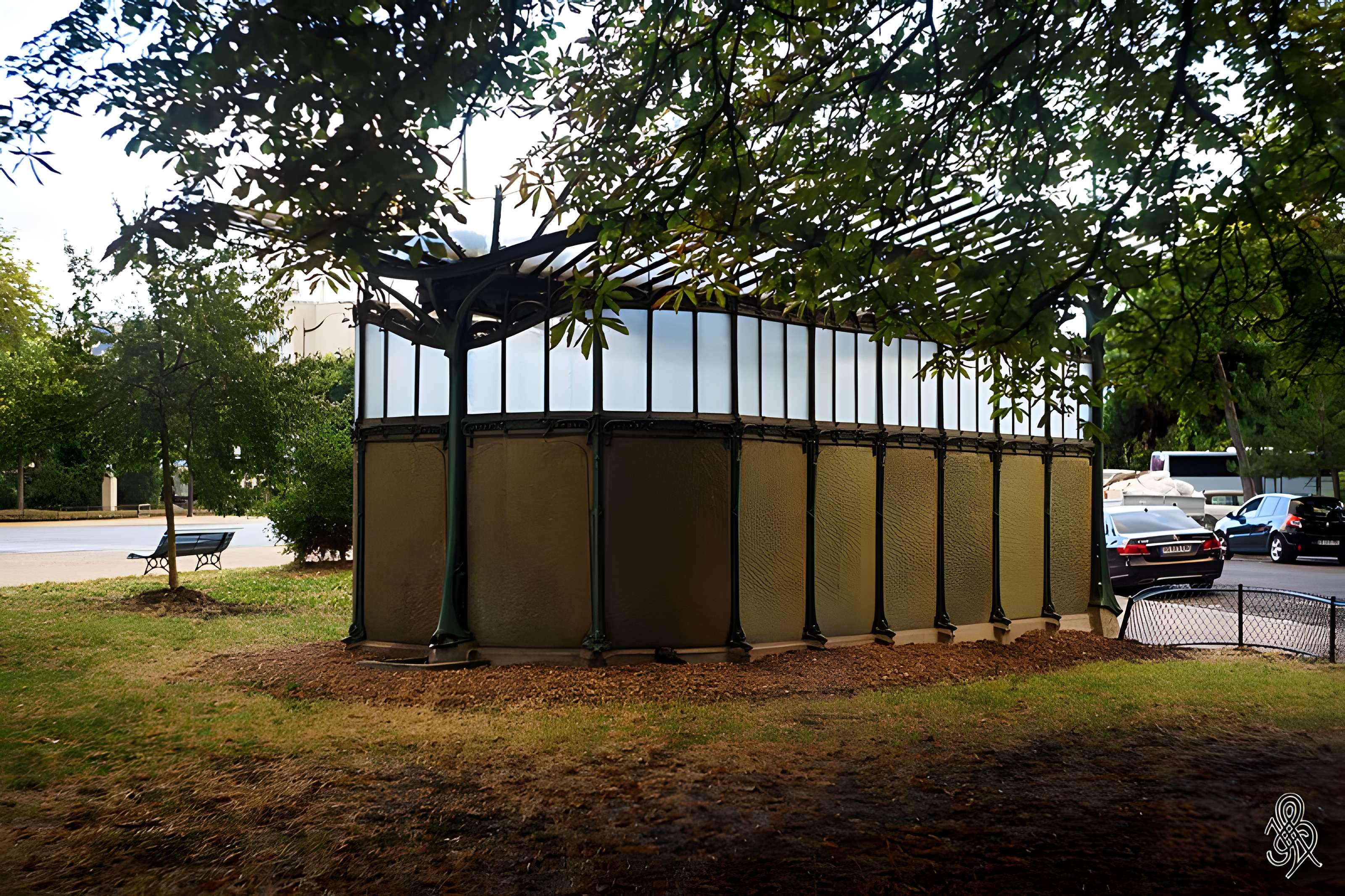 Métropolitain, station Boissière