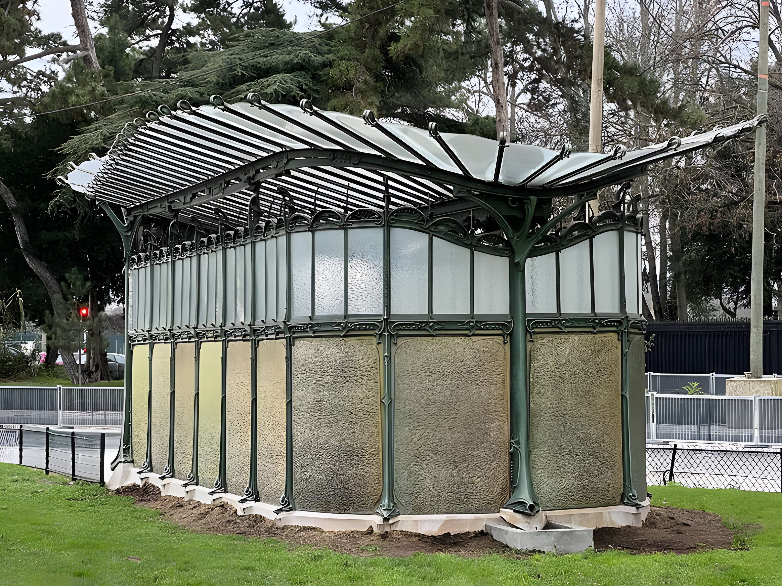 Métropolitain, station Boissière