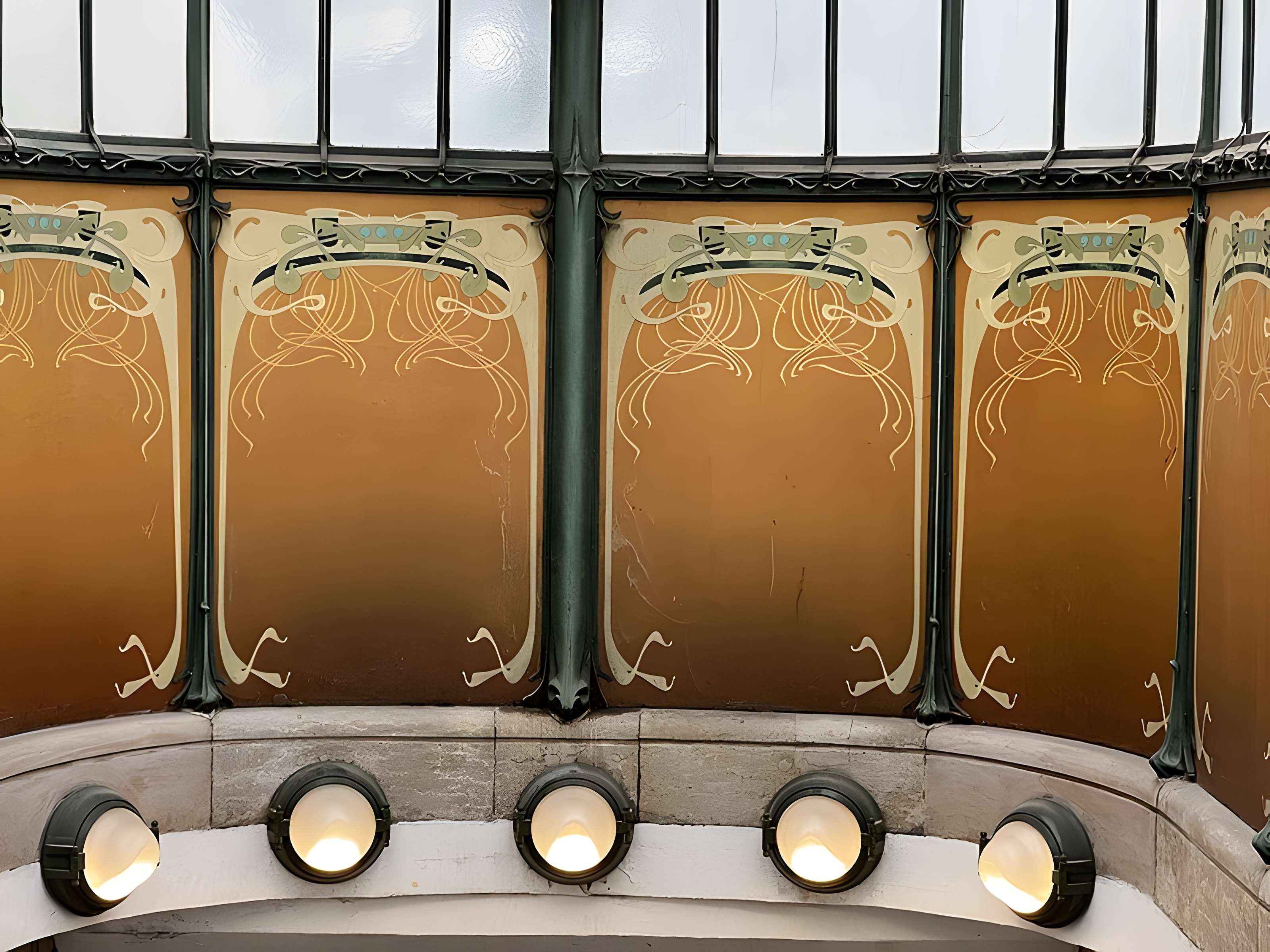 Métropolitain, station Boissière