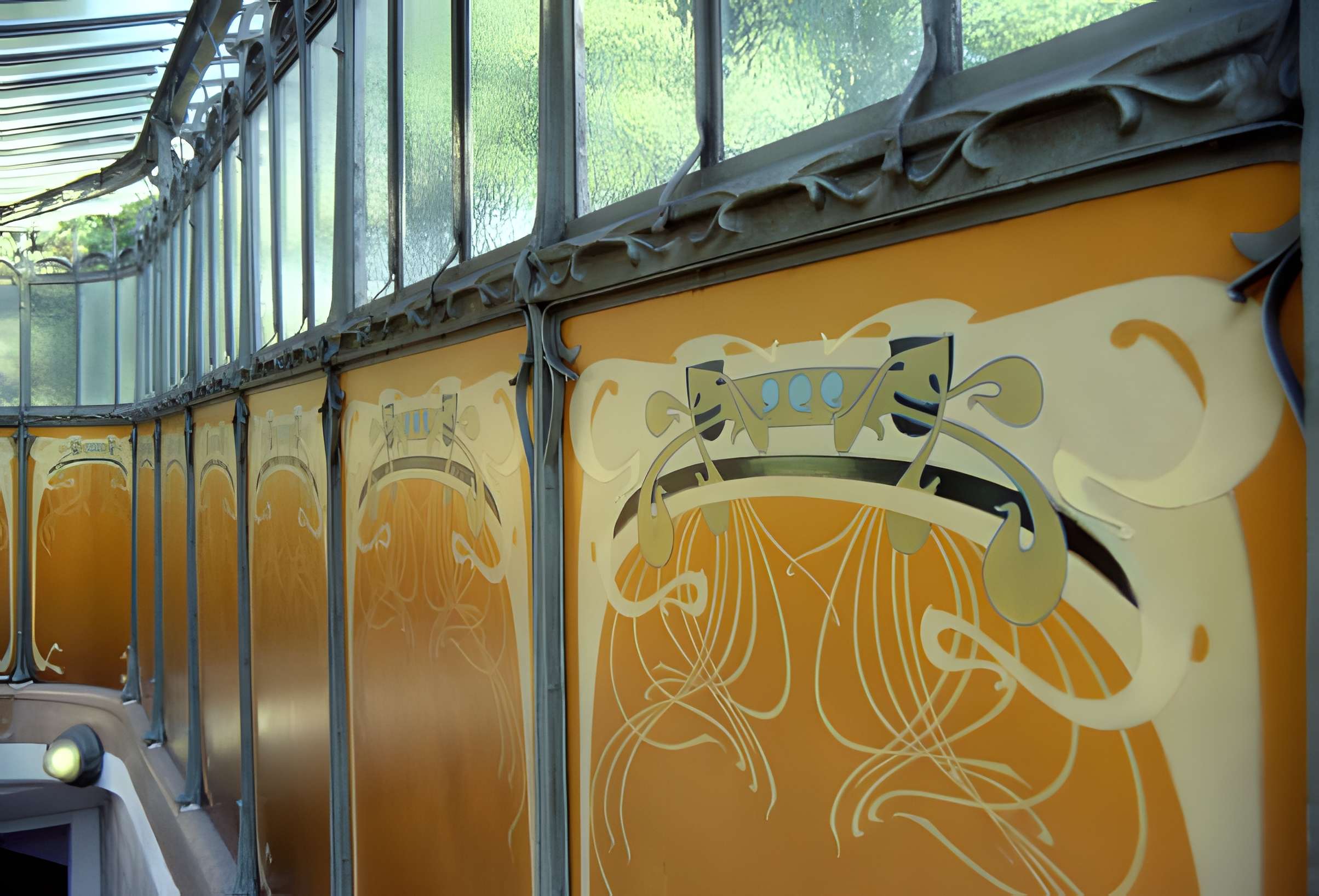 Métropolitain, station Boissière