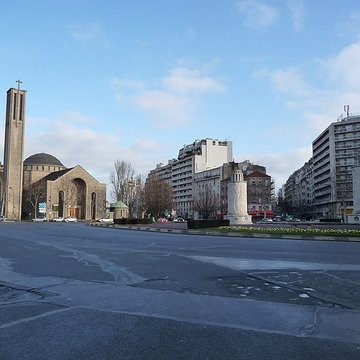 Place de la porte de Saint-Cloud