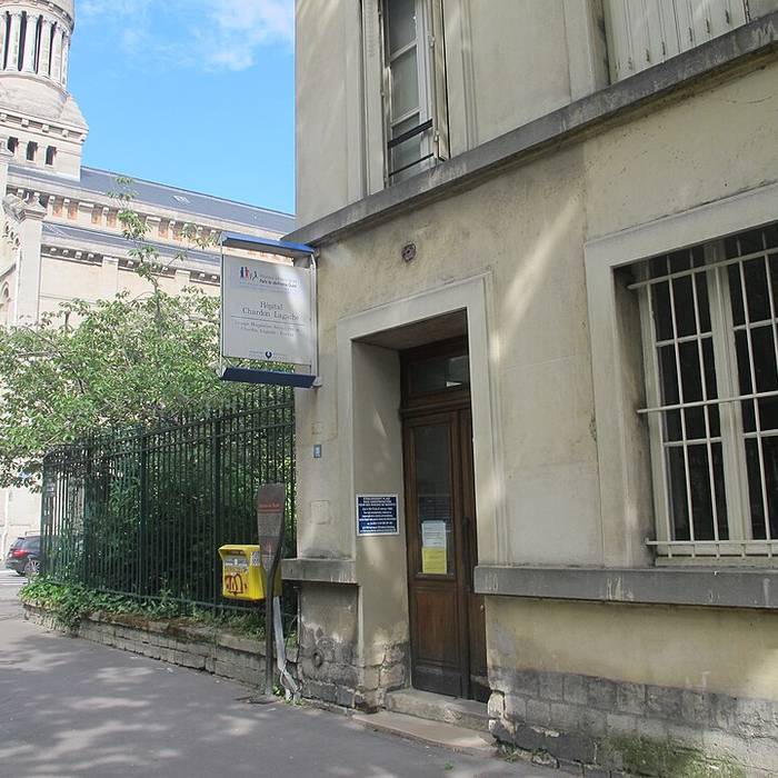 Photo de Notre-Dame-dAuteuil Church