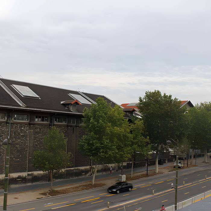 Photo de Ateliers de décors de lOpéra bâtiment central et pavillon dentrée