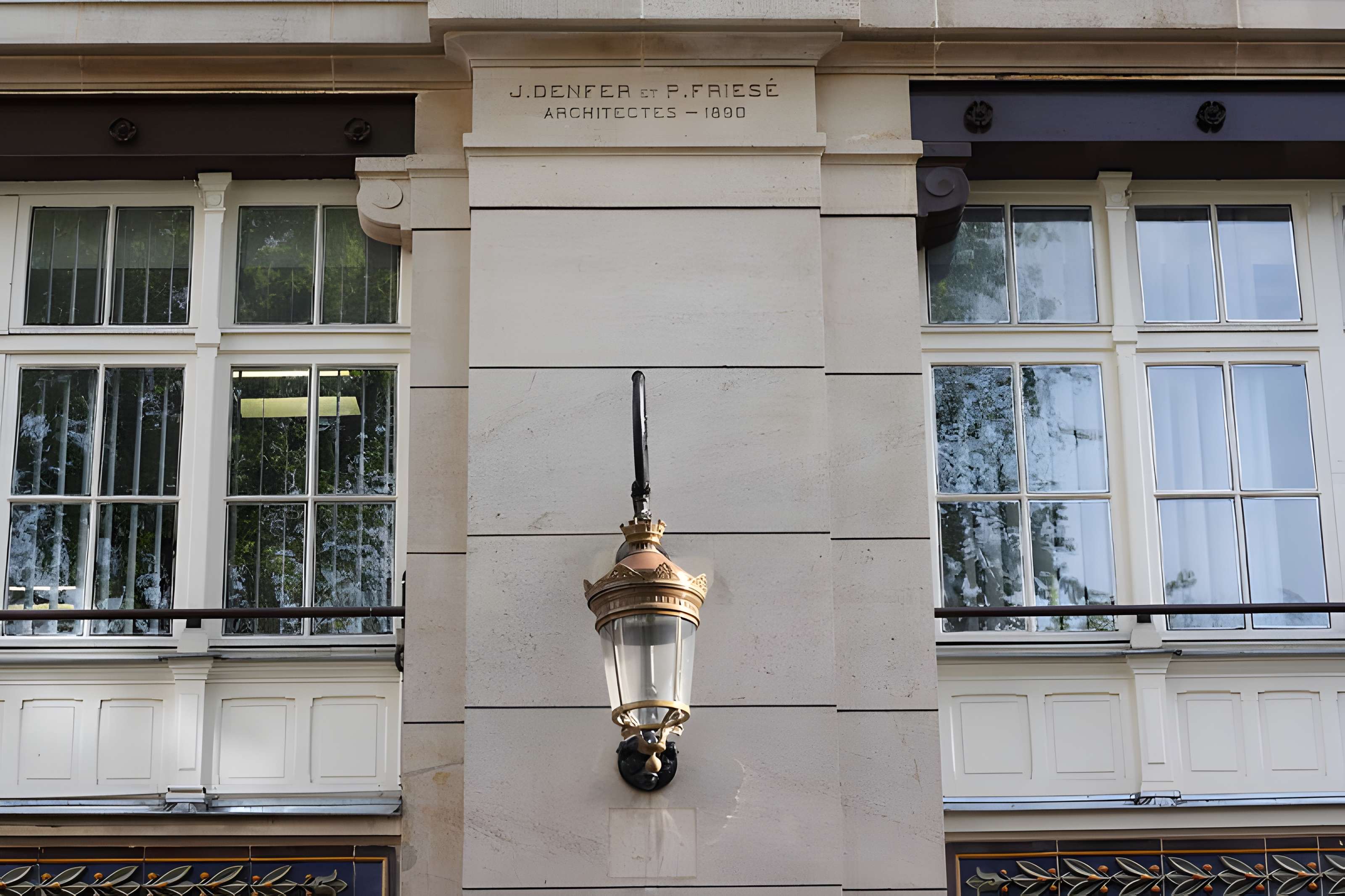 Immeuble (usine électrique)