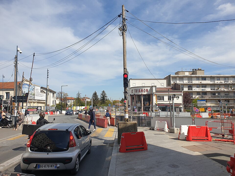 Ancien théâtre Victor Hugo, cinéma Trianon