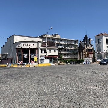 Ancien théâtre Victor Hugo, cinéma Trianon