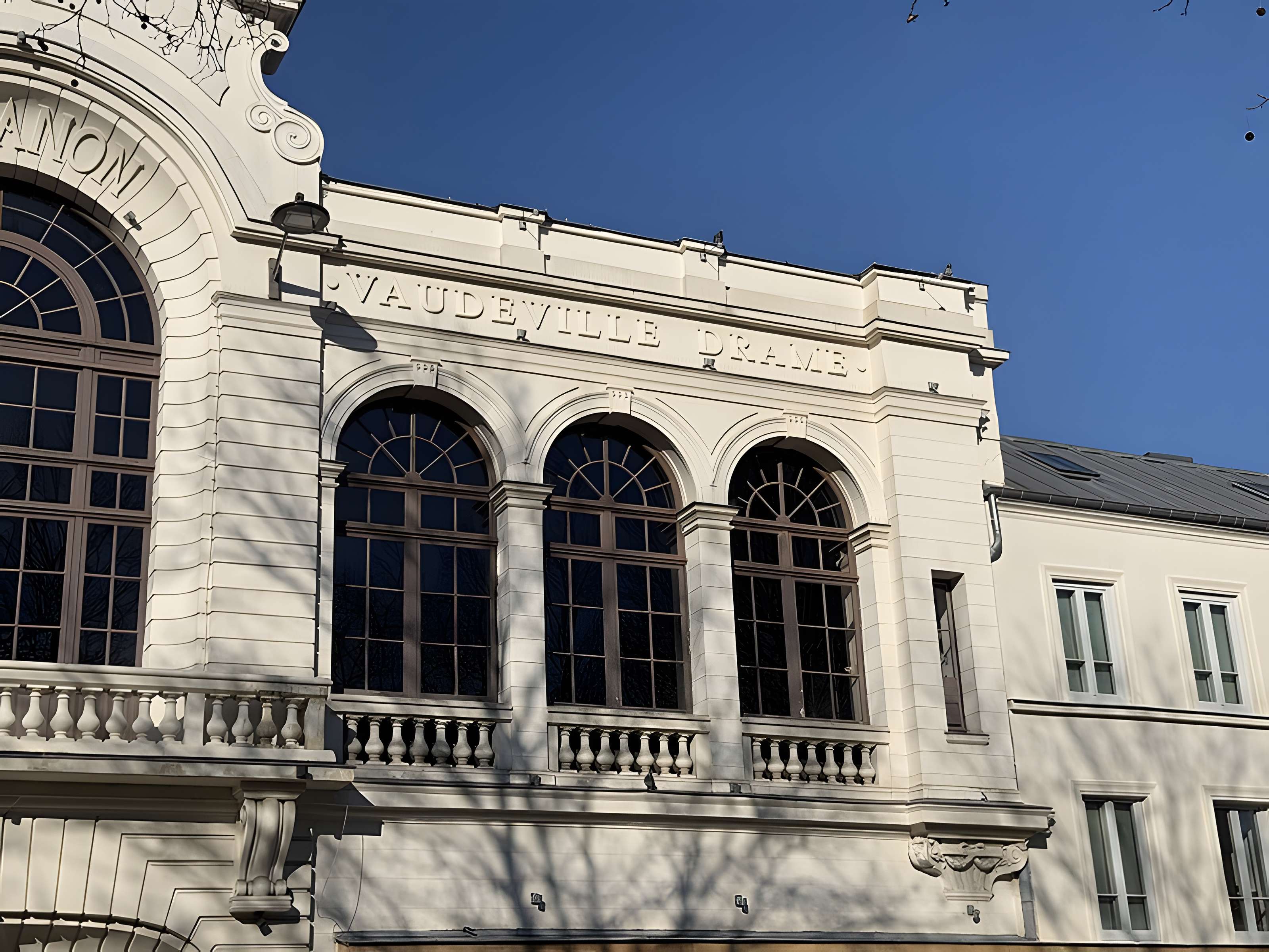 Ancien théâtre Victor Hugo, cinéma Trianon