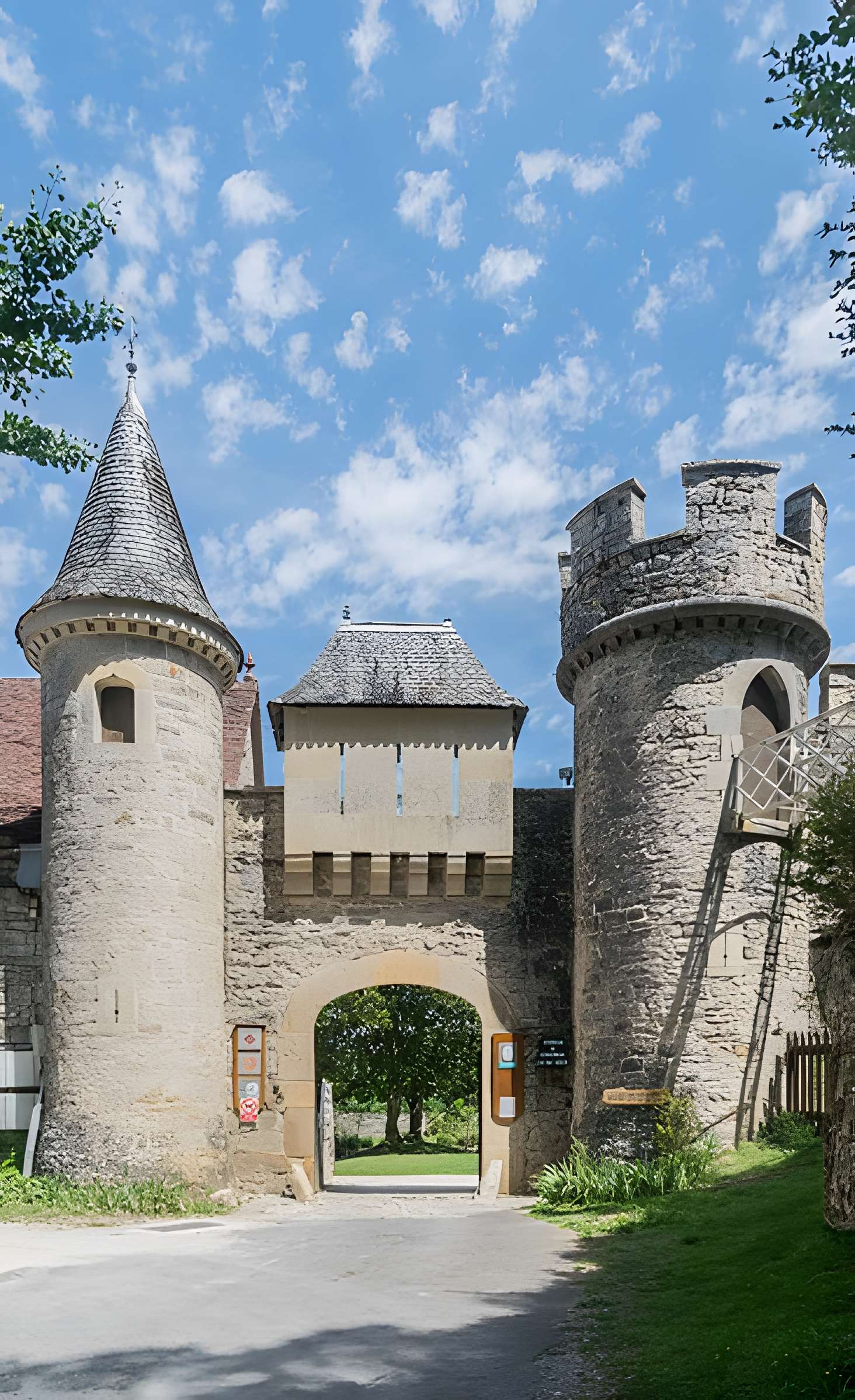 Château de Cénevières