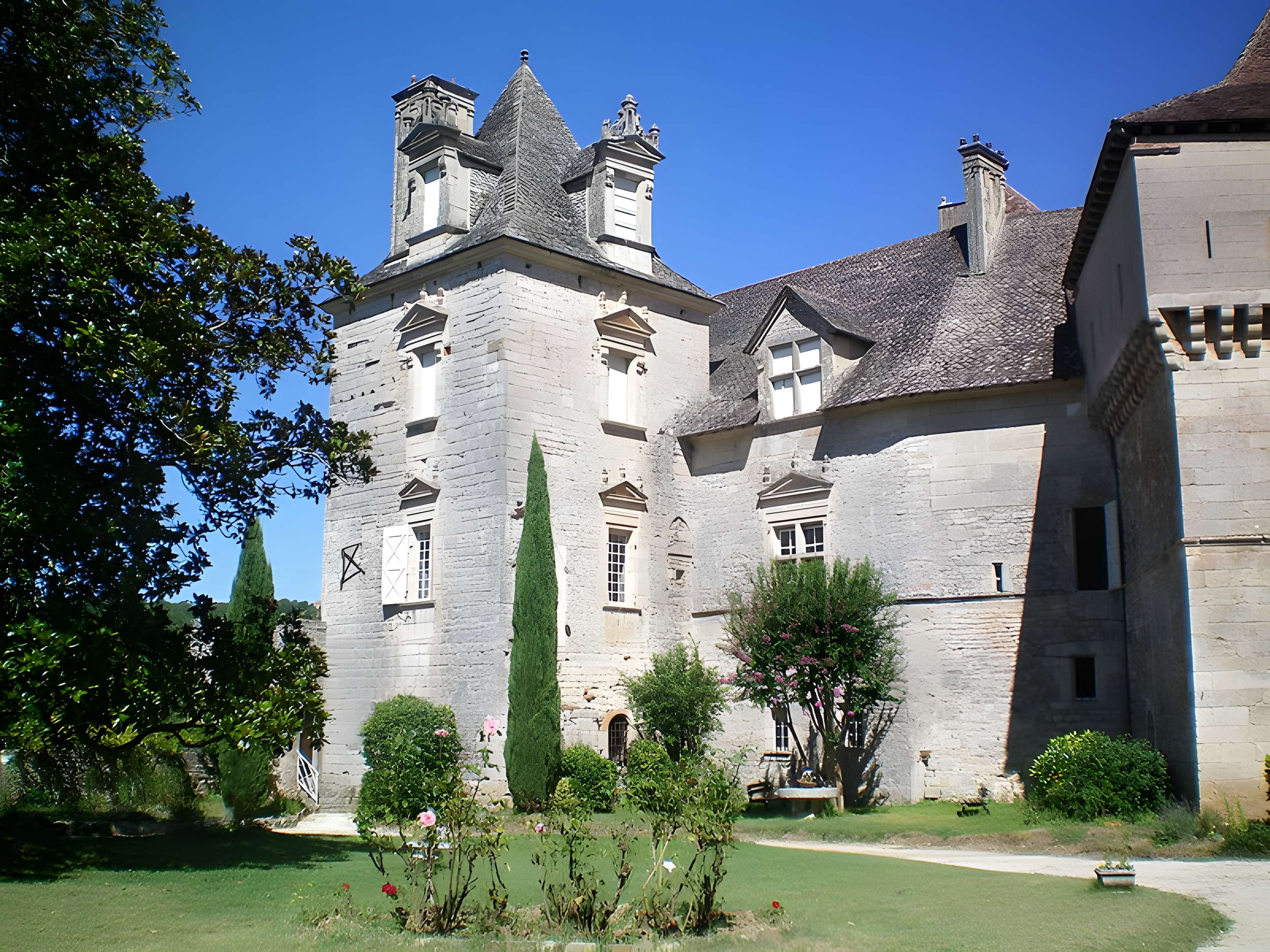 Château de Cénevières