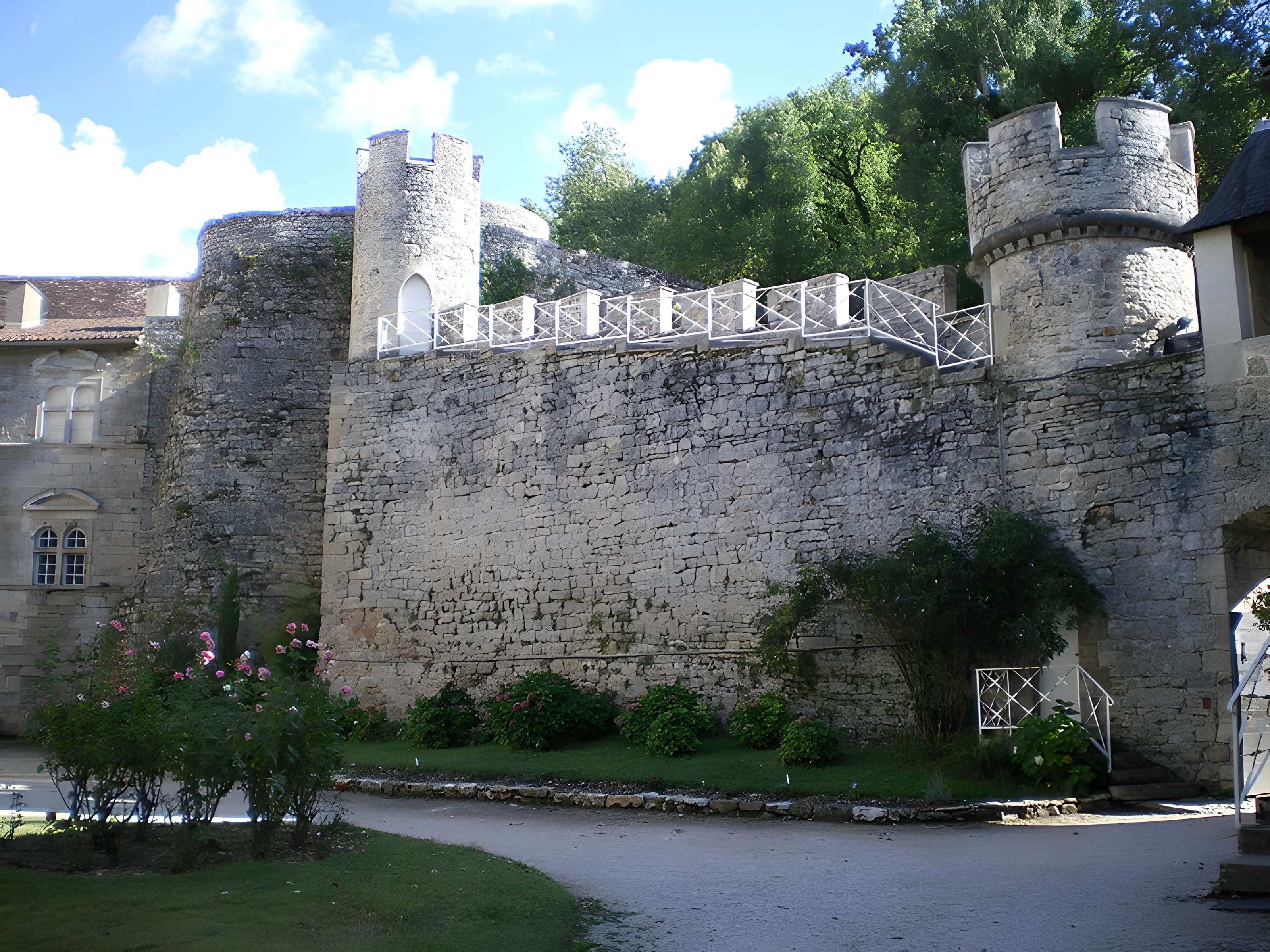 Château de Cénevières