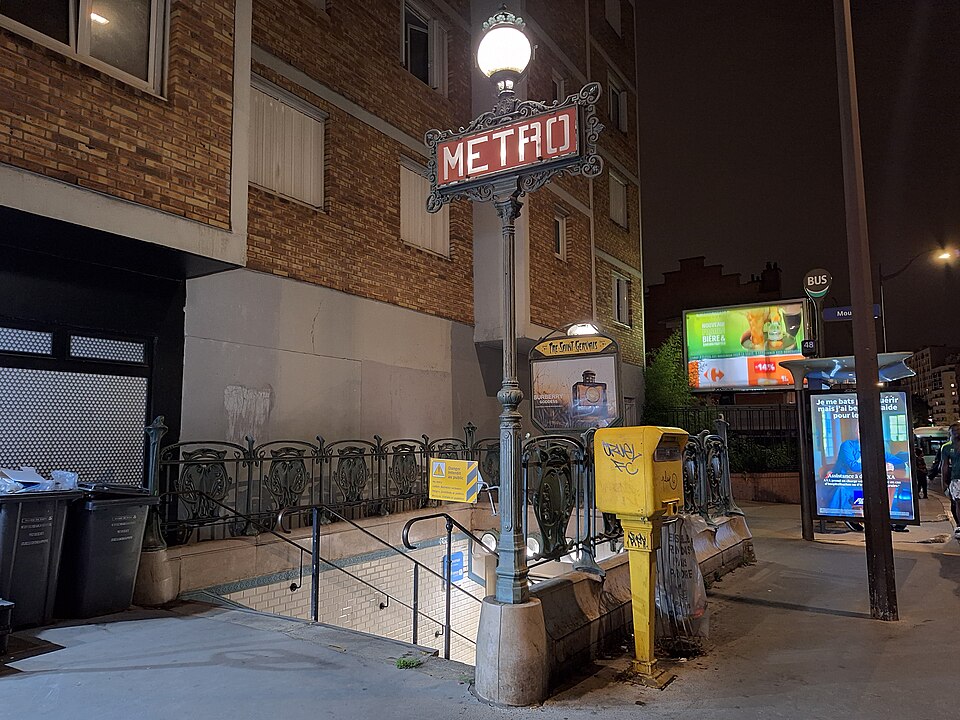 Métropolitain, station Botzaris