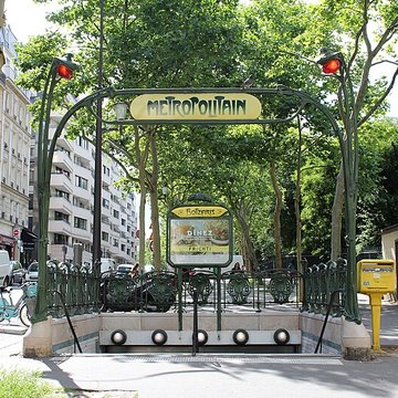 Métropolitain, station Botzaris