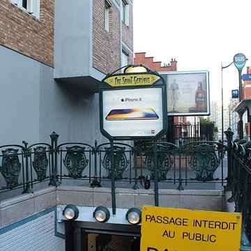 Métropolitain, station Botzaris