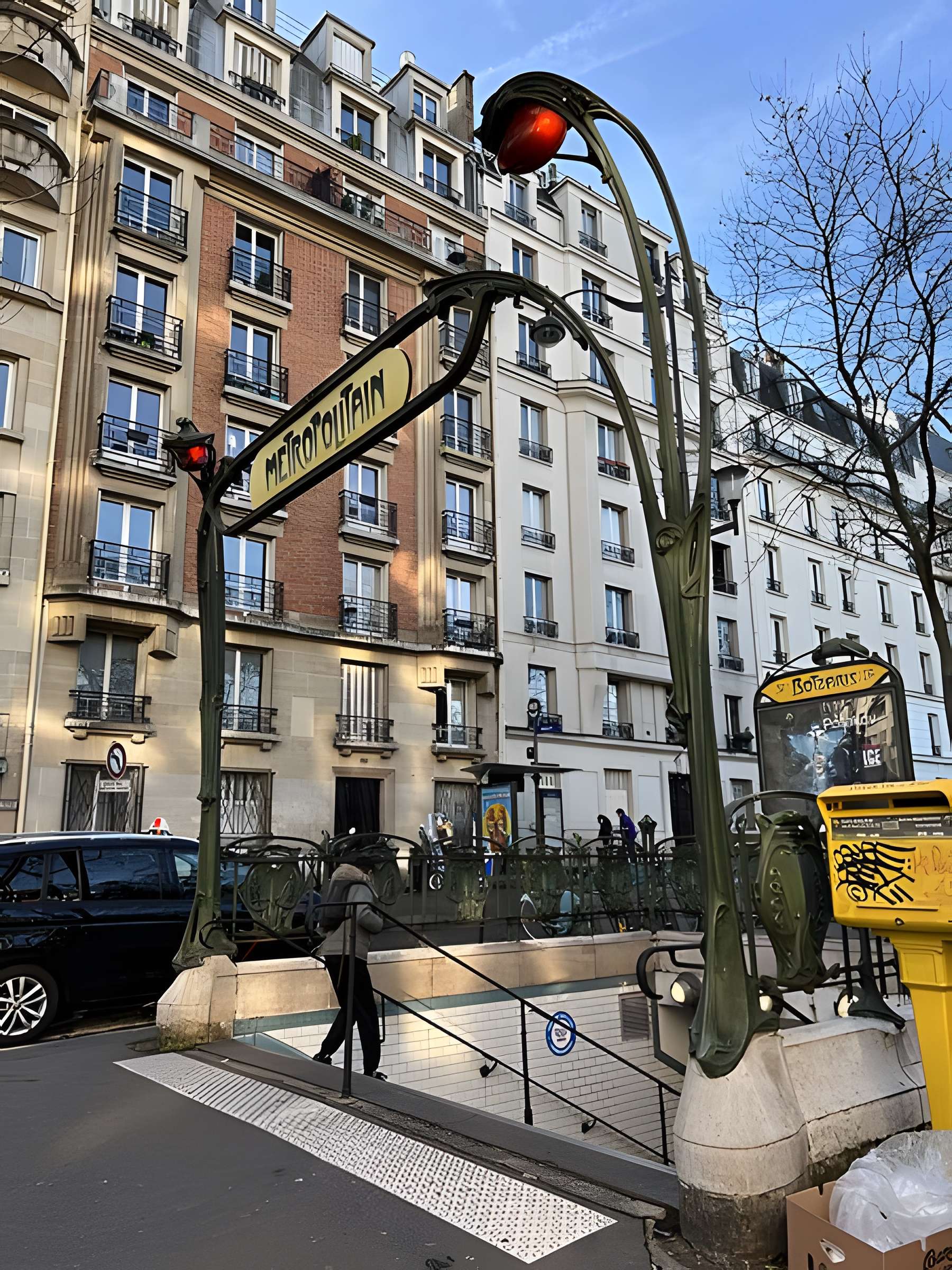 Métropolitain, station Botzaris