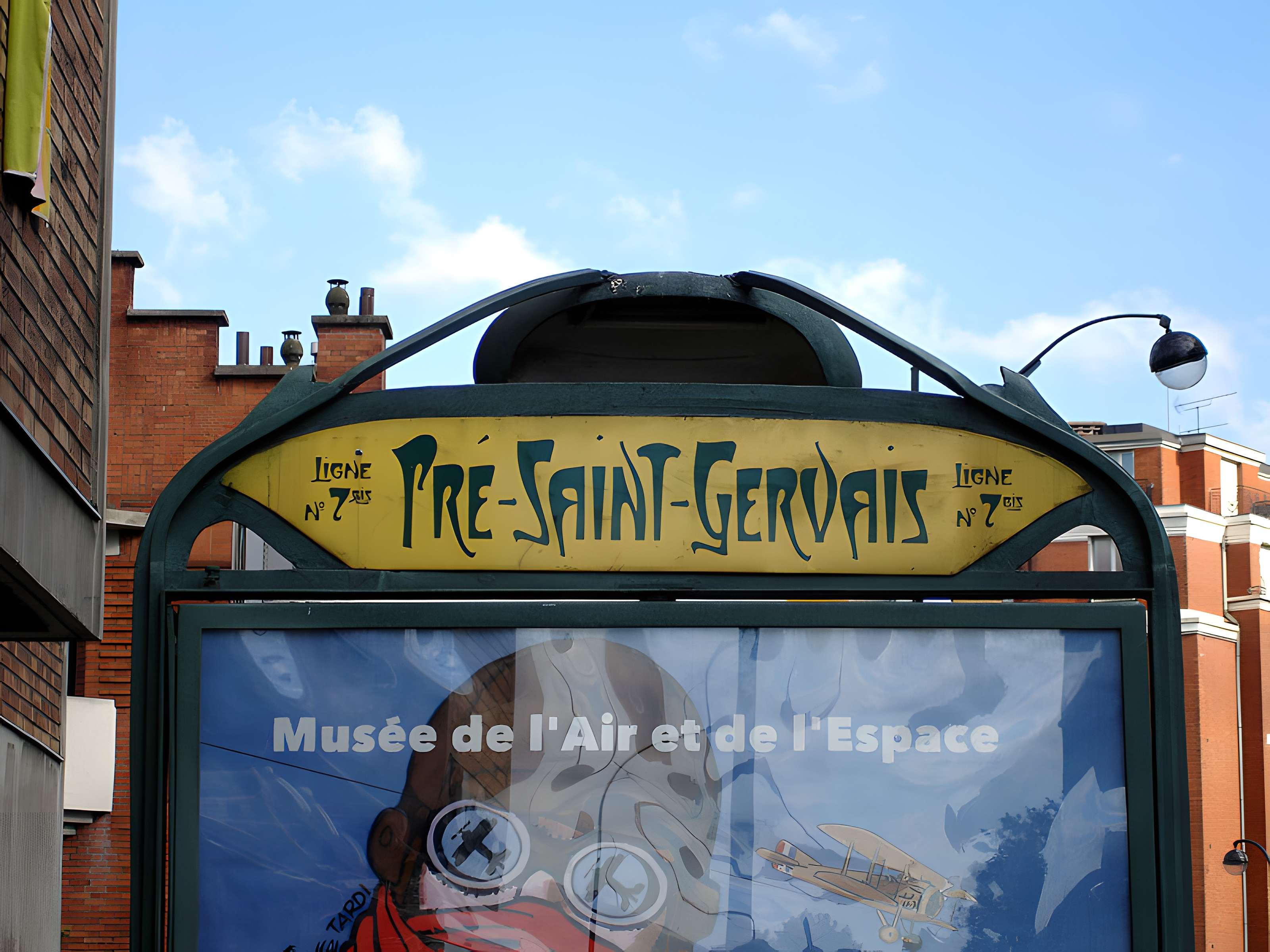 Métropolitain, station Botzaris