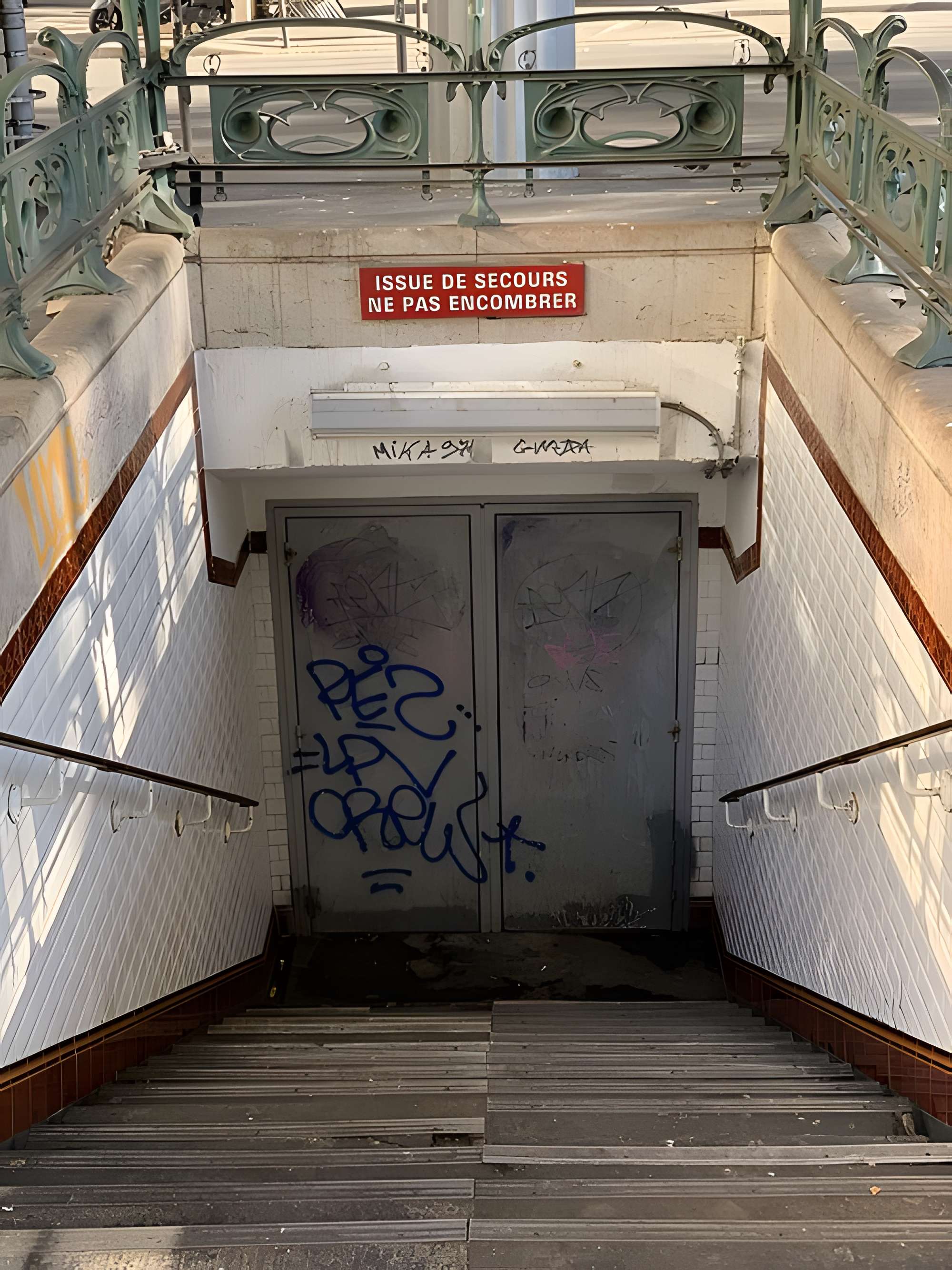 Métropolitain, station Jaurès