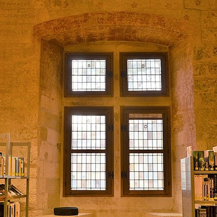 Photo de Livrées cardinalices dAvignon