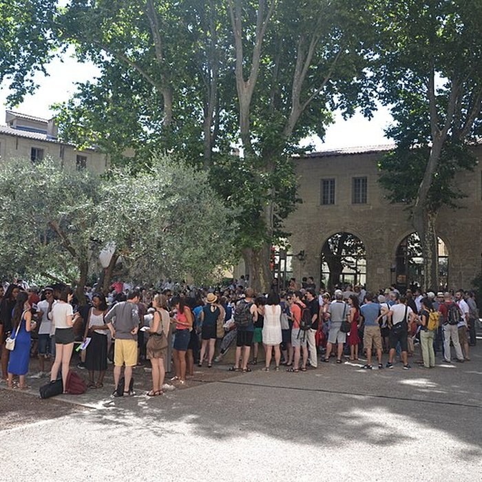 Photo de Livrées cardinalices dAvignon