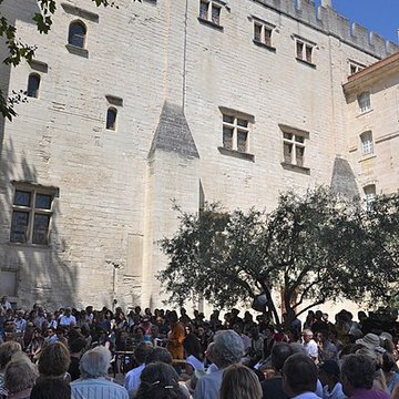 Livrées cardinalices dAvignon