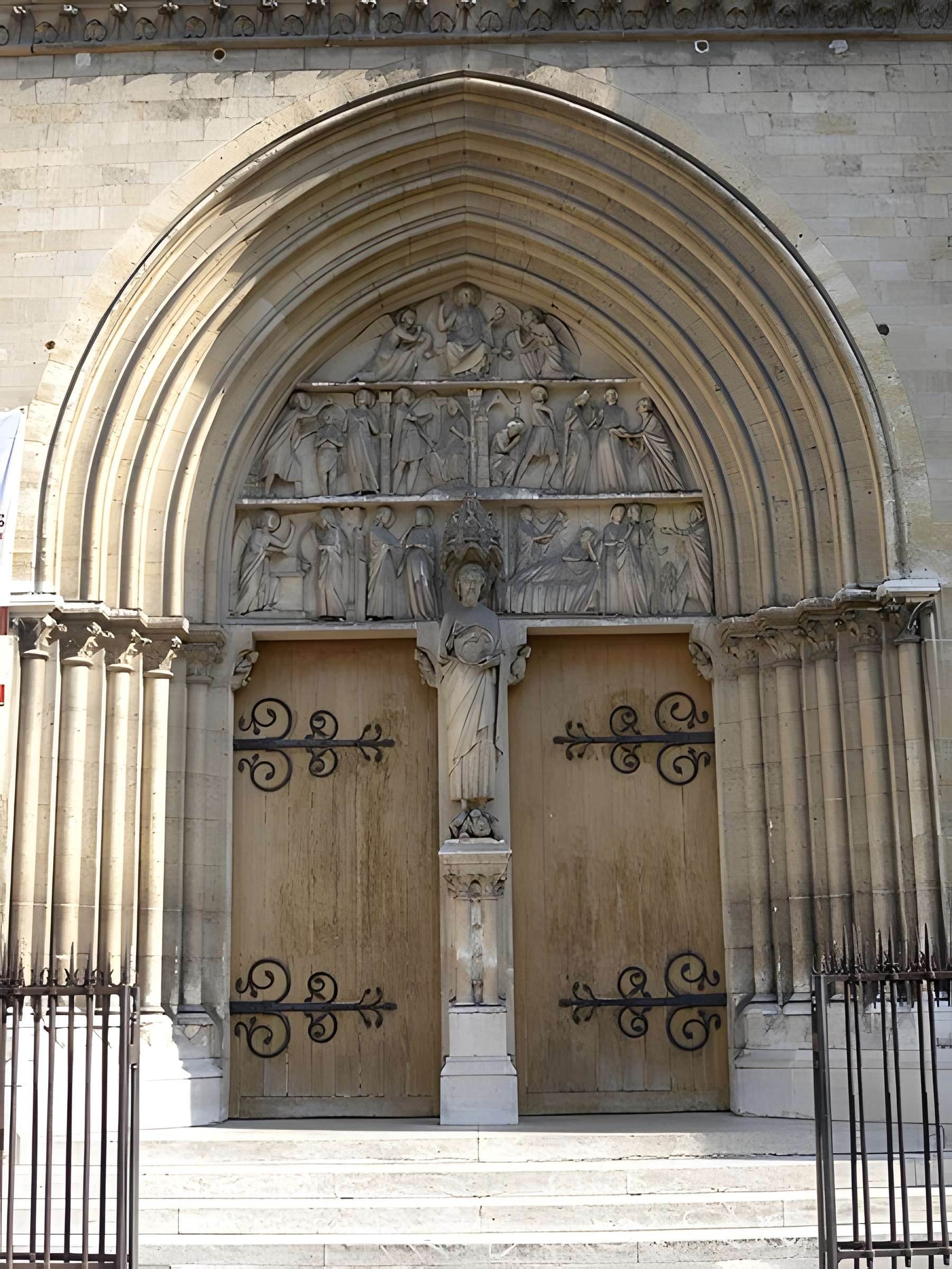Église Saint-Jean-Baptiste-de-Belleville