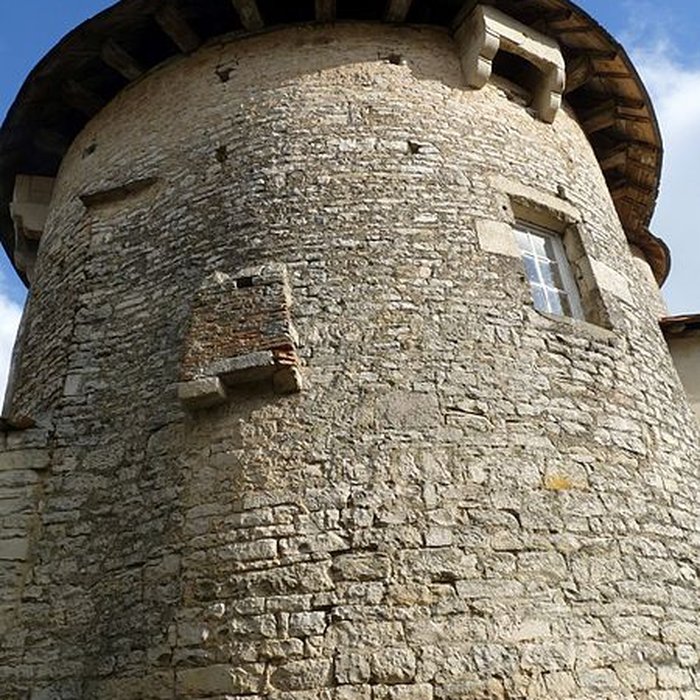 Photo de Logis des Tours à Villefagnan