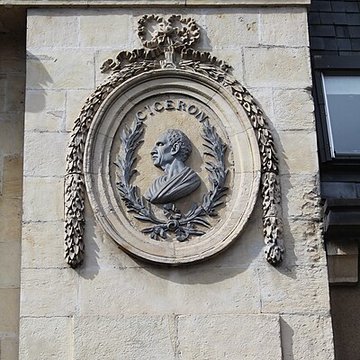 Lycée Théodore-de-Banville à Moulins
