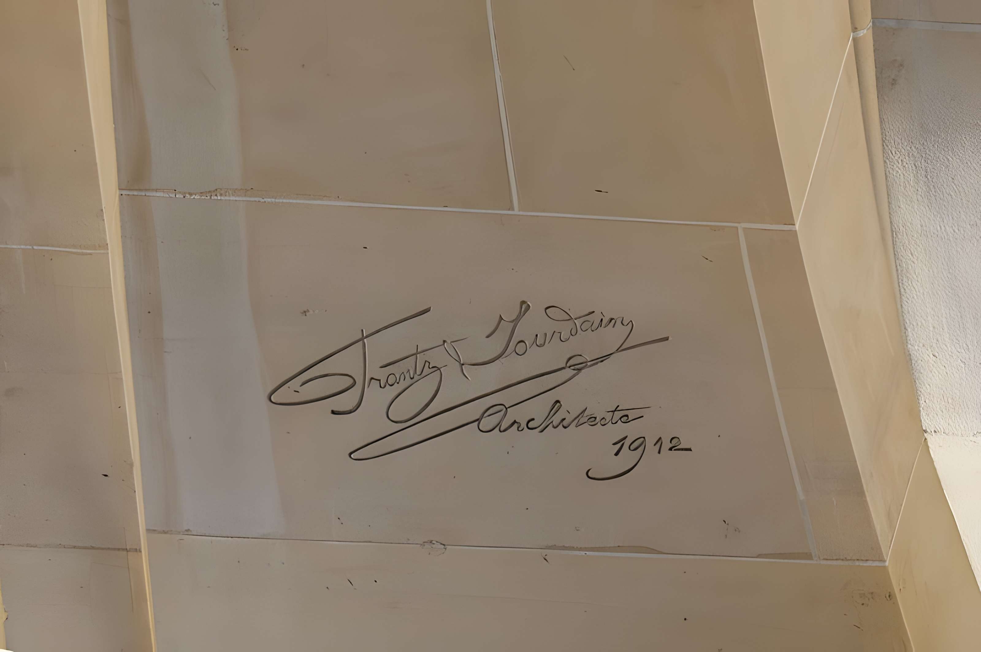 Immeuble (Siège de la Semeuse de Paris)